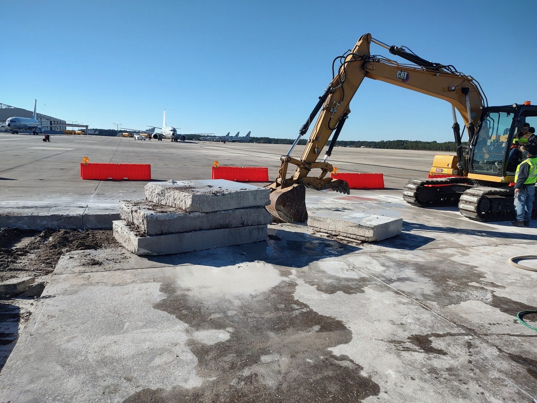 NAS Jacksonville Airfield Apron Repair